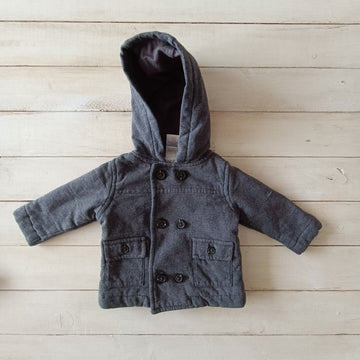Abrigo Gymboree 3-6M Gris. Forrado