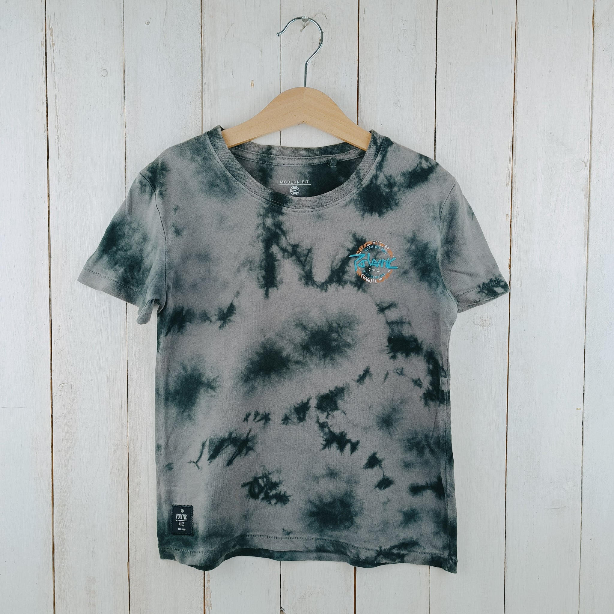 Polera Polemic Talla 4 Tie Dye Gris con Negro