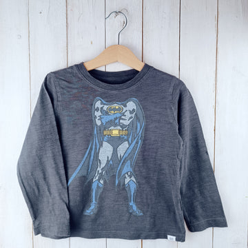 Polera Gap Talla 4 Gris. Batman