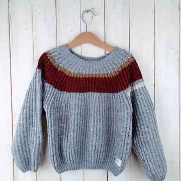 NUEVO Sweater A076 Talla 8