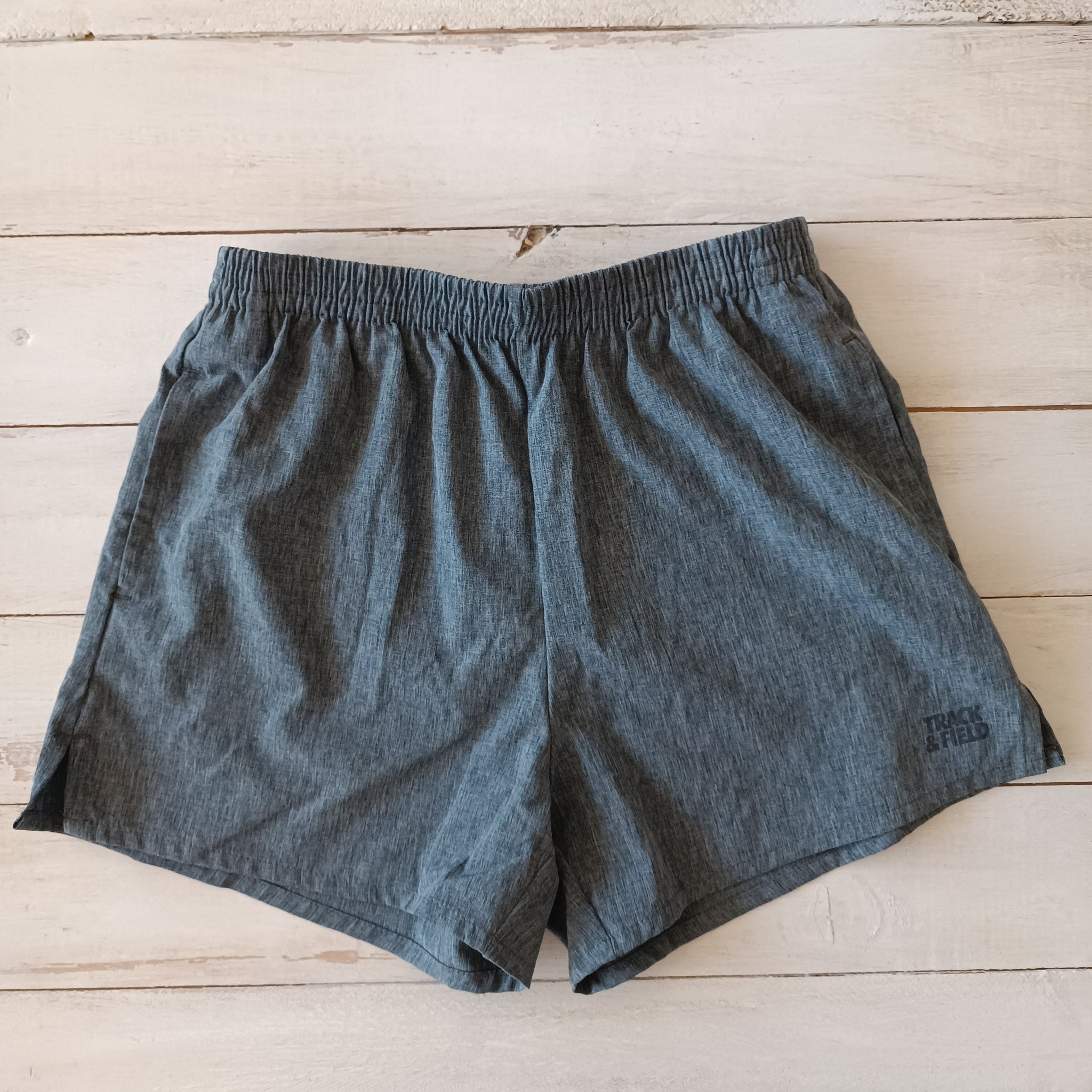 Short Track Field T7/8  Gris Con Forro Tela delgada