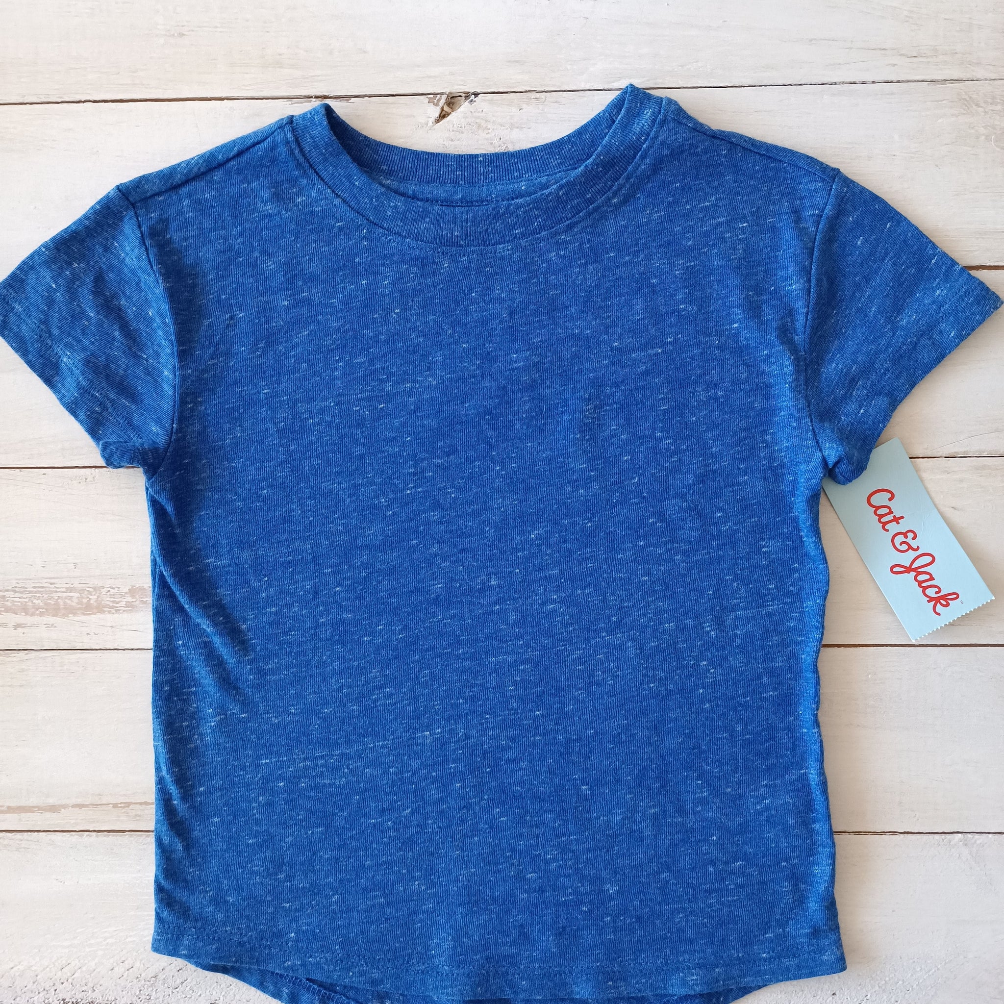 NUEVA Polera Cat & Jack Talla 2 Azul.