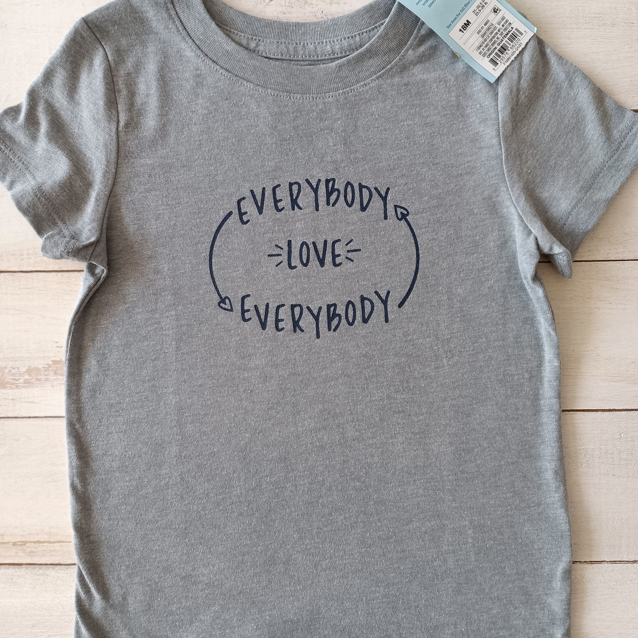 NUEVA Polera Cat & Jack Talla 18M Gris. Everybody Love.