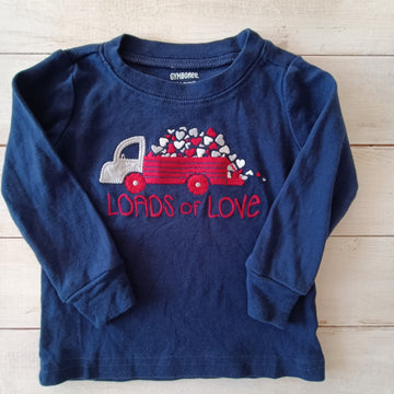 Polera Gymboree 18-24M Azul. Camión corazones