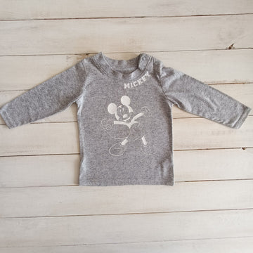 Polera Disney 6-9 meses Gris. Mickey blanco