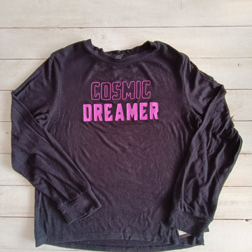 Polera Art Class Talla 10-12 Negro. Cosmic Dreamer.