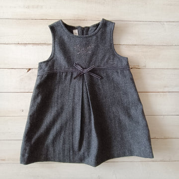 NUEVO Vestido Colloky Talla 2 Gris Oscuro Bordado