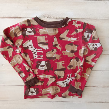 Polera (puede ser de pijama) Carter´s  T5 Roja Estampado Perros. Cuello y puños café