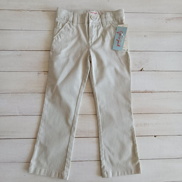 Pantalón Cat & Jack NUEVO T4 Crema. Tipo gabardina