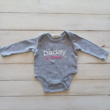 Body Infanti 0-3M Gris Daddy is brave