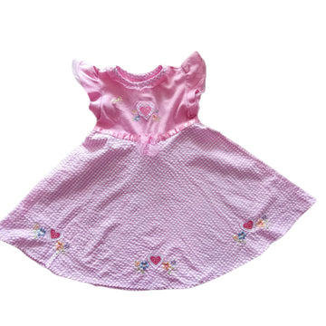 Vestido Youngland  Talla 4 Rosado con flores bordadas.