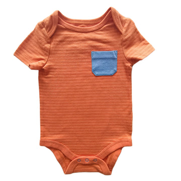 NUEVO Body Cat & Jack 3-6M Naranja. Bolsillo gris.