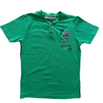 NUEVA Polera Ouragan Talla 8 Verde. Número 25.