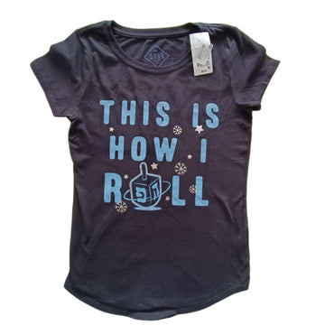 NUEVA Polera Well Worn Talla 6 Negra. Letras celestes.