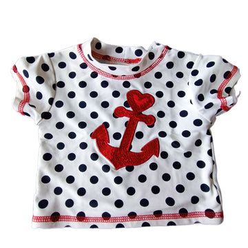 Polera Flapdoodles  Talla 24 Meses Blanca con lunares negros. Ancla.