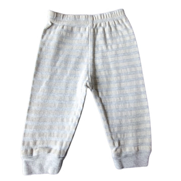 Pantalón Baby Wold 3M Gris claro. Rayassgrises.