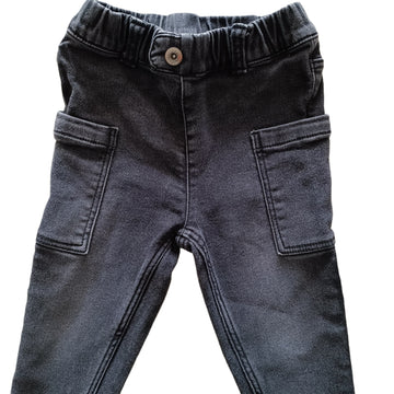 Jeans Tribu 18M Mezclilla negra.