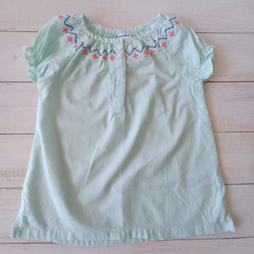 Blusa Carter´s 9M Verde flores bordadas